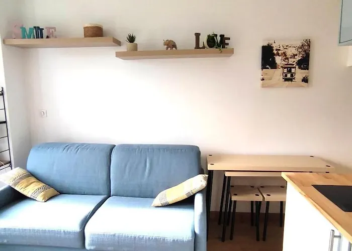 Residence Des Iles : Apt 2 Prs Ultra Centre Juan
